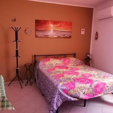 Room Holiday "Al Centro Storico" Palermo Dış mekan fotoğraf